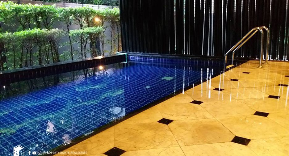 Wohnung zum Kauf mit 1 Zimmer in Khlong Toei, Bangkok