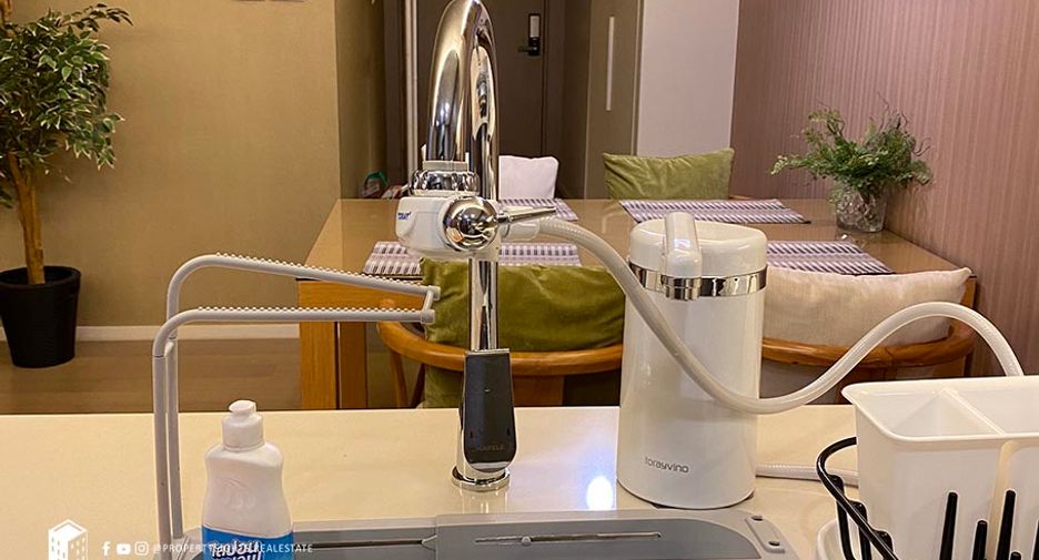 For rent 2 bedrooms condo in Khlong Toei, Bangkok