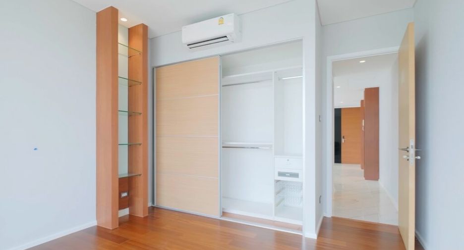 Wohnung zur Miete mit 3 Zimmer in Khlong Toei, Bangkok
