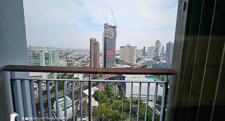 À louer 1 chambre condo à Khlong Toei, Bangkok