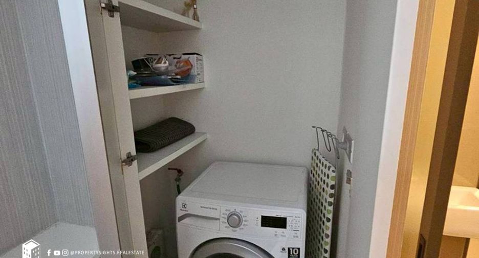 Condo en alquiler de 1 habitaciones en Khlong Toei, Bangkok