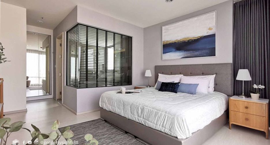 For rent 2 bedrooms condo in Khlong Toei, Bangkok