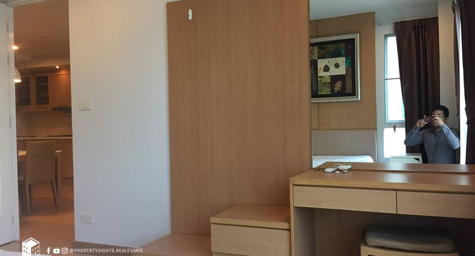 For rent 2 ベッドルーム condo in Watthana, Bangkok