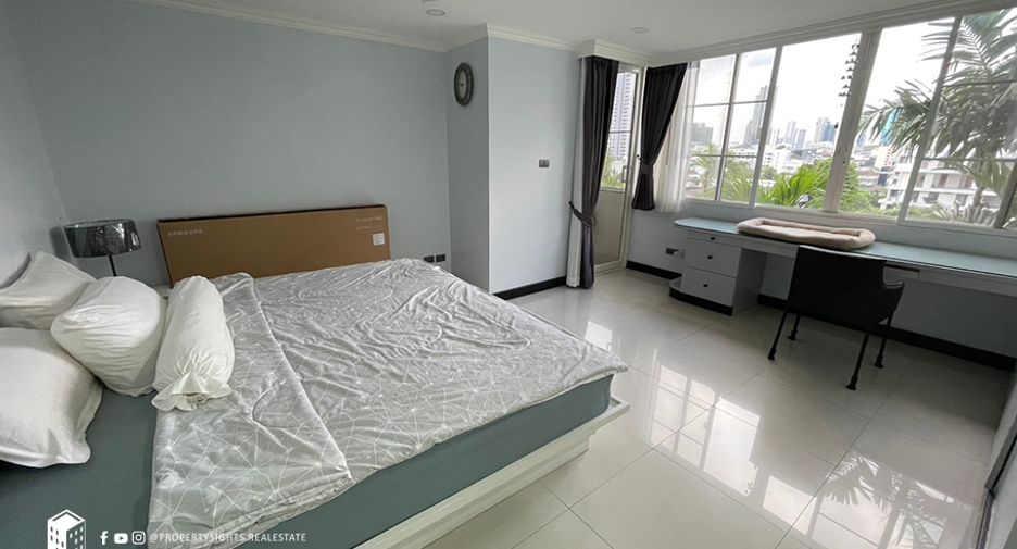 ให้เช่า 4 ห้องนอน คอนโด ใน วัฒนา, กรุงเทพฯ
