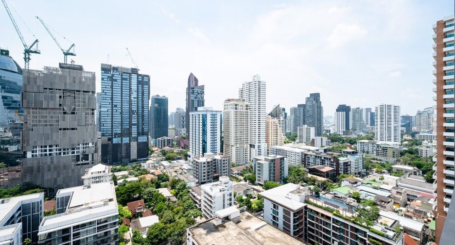 Wohnung zur Miete mit 2 Zimmer in Watthana, Bangkok
