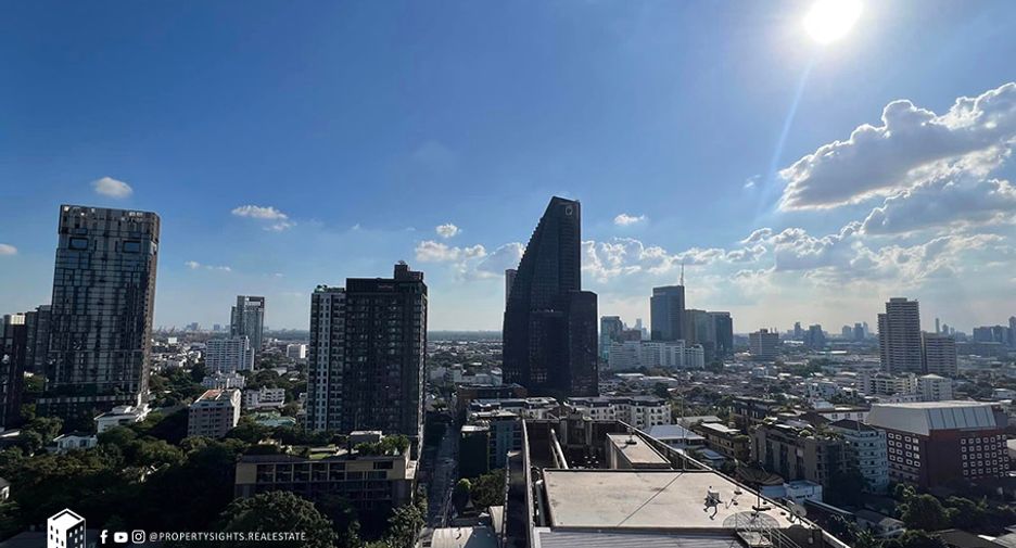 For rent 1 Beds condo in Khlong Toei, Bangkok
