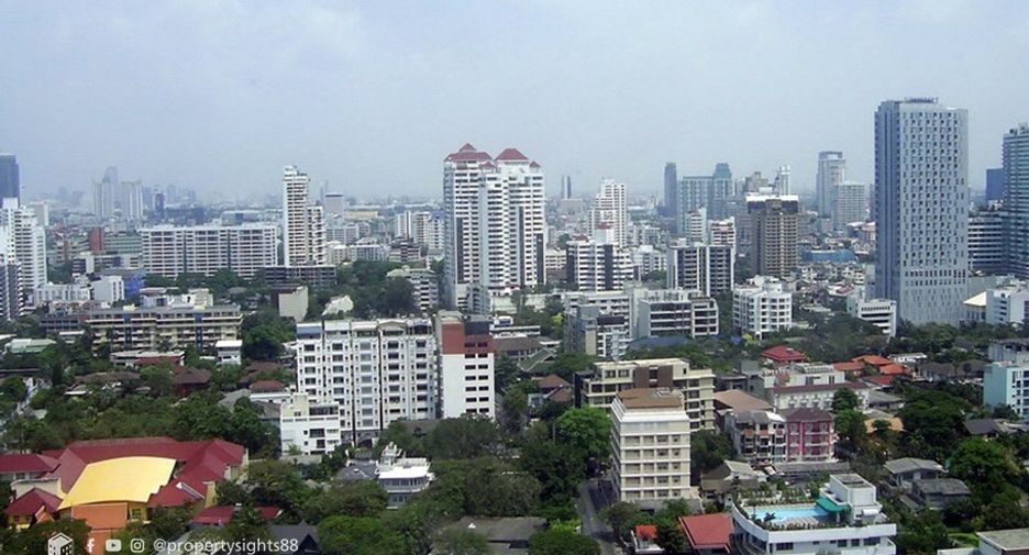 À louer 2 chambres condo à Khlong Toei, Bangkok
