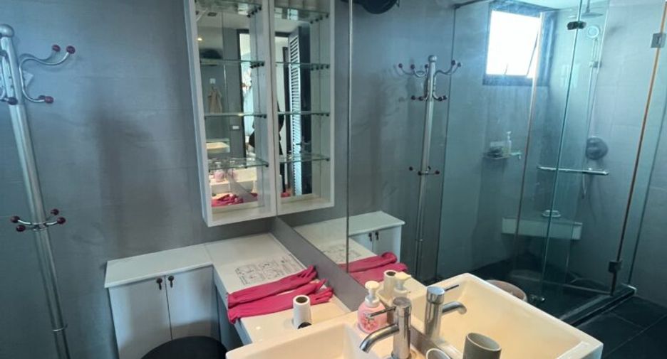 Wohnung zur Miete mit 2 Zimmer in Watthana, Bangkok