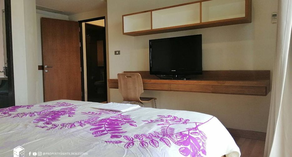 À louer 2 chambres condo à Watthana, Bangkok