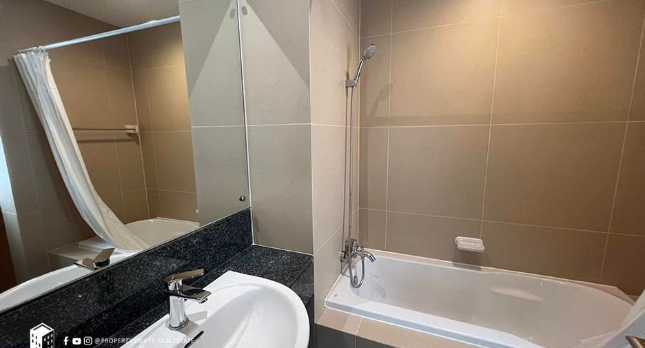 Condo en alquiler de 2 habitaciones en Watthana, Bangkok
