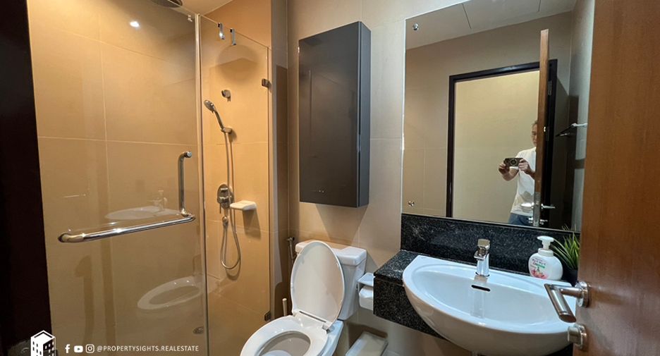 Condo en alquiler de 2 habitaciones en Watthana, Bangkok