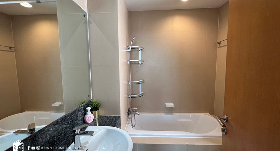 Condo en alquiler de 2 habitaciones en Watthana, Bangkok