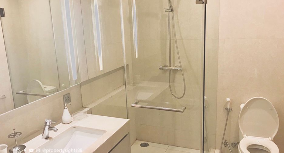 For rent 1 bed condo in Watthana, Bangkok