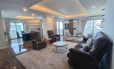 Condo en alquiler de 3 habitaciones en Watthana, Bangkok