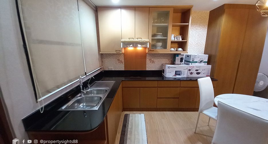 ให้เช่า 2 ห้องนอน คอนโด ใน วัฒนา, กรุงเทพฯ