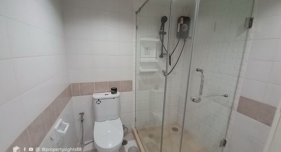 ให้เช่า 2 ห้องนอน คอนโด ใน วัฒนา, กรุงเทพฯ