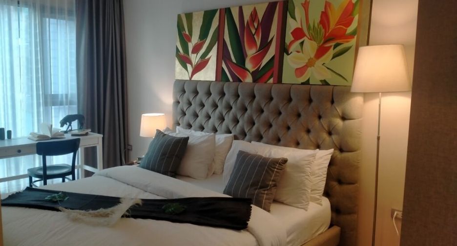For rent 2 bedrooms condo in Khlong Toei, Bangkok