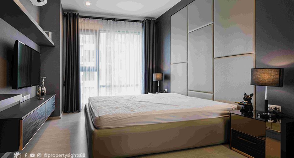 For rent 2 bedrooms condo in Khlong Toei, Bangkok