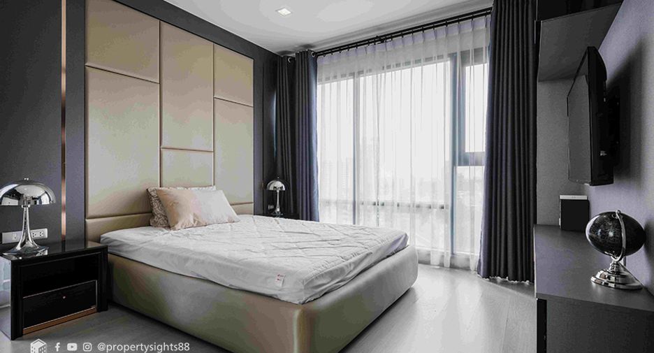 For rent 2 bedrooms condo in Khlong Toei, Bangkok