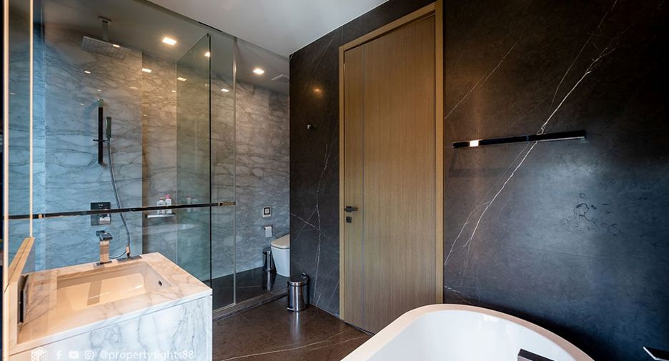 Wohnung zur Miete mit 2 Zimmer in Watthana, Bangkok