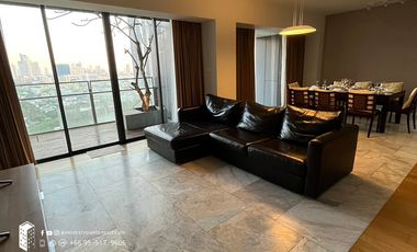 For rent 3 bedrooms condo in Sathon, Bangkok