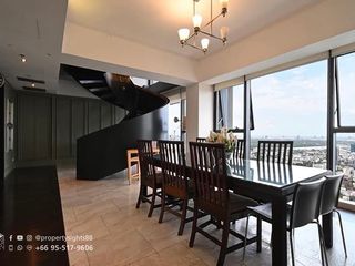For rent 4 bedrooms condo in Sathon, Bangkok