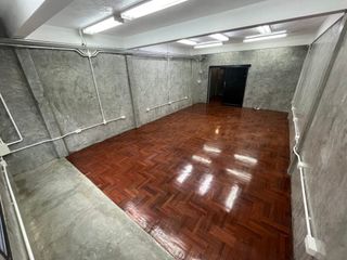 For sale 3 bedrooms townhouse in Sathon, Bangkok