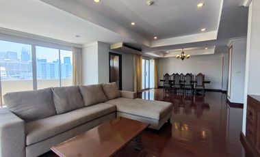 Wohnung zur Miete mit 4 Zimmer in Pathum Wan, Bangkok