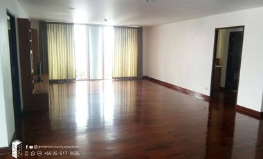 Condo en alquiler de 3 habitaciones en Pathum Wan, Bangkok