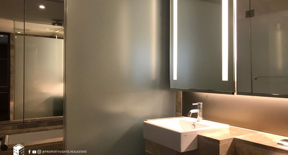 For rent 1 bed condo in Pathum Wan, Bangkok