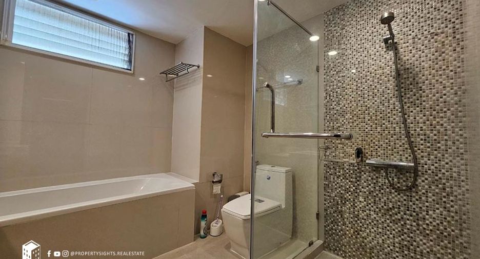 Condo en alquiler de 2 habitaciones en Pathum Wan, Bangkok