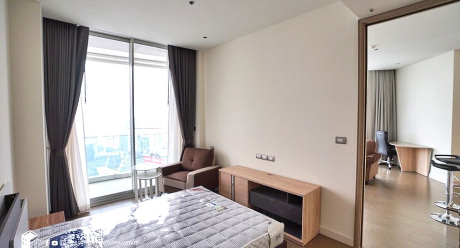 Wohnung zur Miete mit 2 Zimmer in Pathum Wan, Bangkok