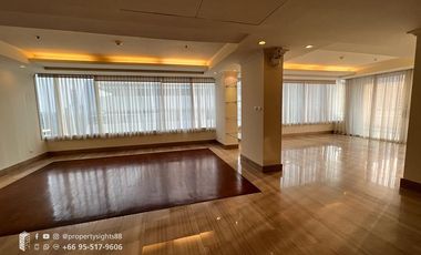 For rent 3 bedrooms condo in Pathum Wan, Bangkok