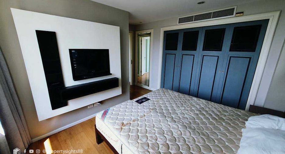 For rent 2 ベッドルーム condo in Sathon, Bangkok