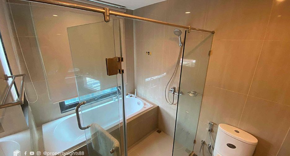 Wohnung zur Miete mit 2 Zimmer in Watthana, Bangkok