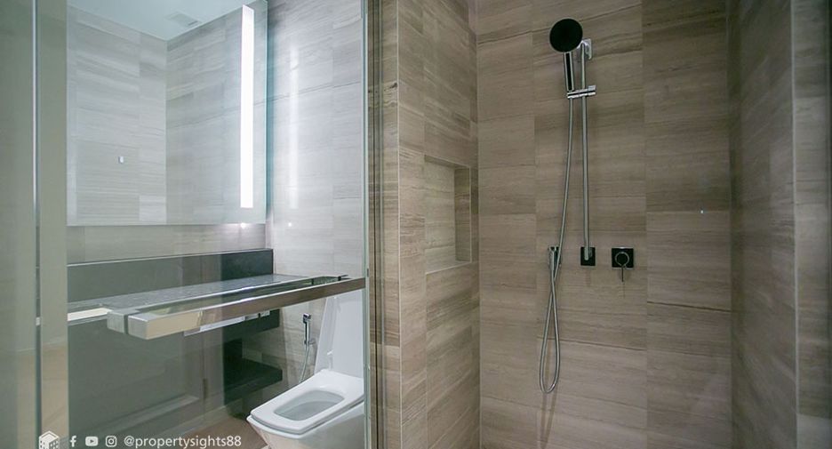 À vendre studio condo à Bang Kho Laem, Bangkok