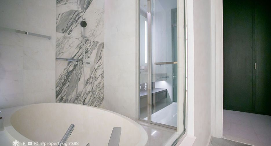 À vendre studio condo à Bang Kho Laem, Bangkok