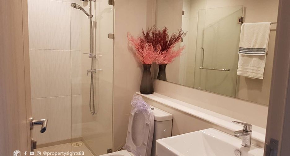Wohnung zur Miete mit 2 Zimmer in Pathum Wan, Bangkok