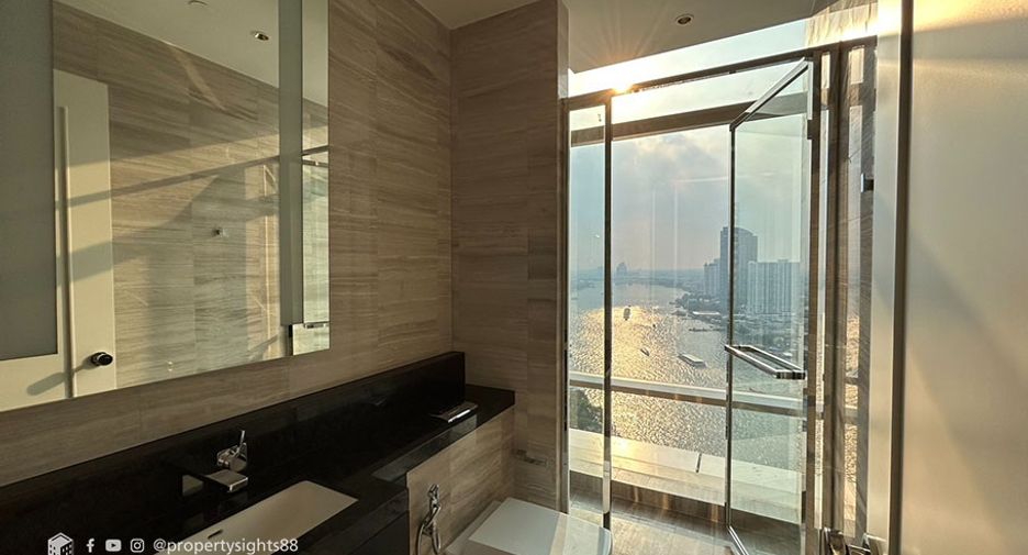 For sale 2 bedrooms condo in Bang Kho Laem, Bangkok