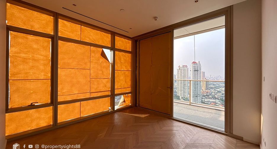 For sale 2 bedrooms condo in Bang Kho Laem, Bangkok