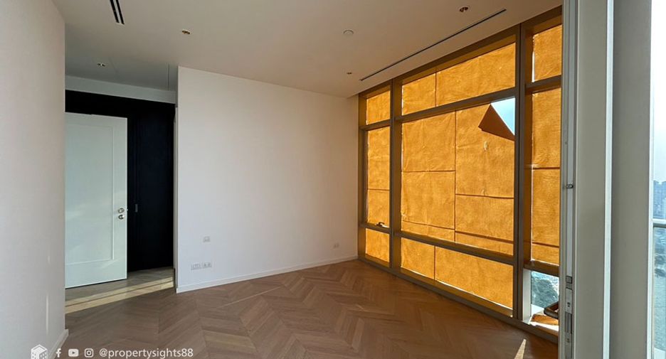 For sale 2 bedrooms condo in Bang Kho Laem, Bangkok