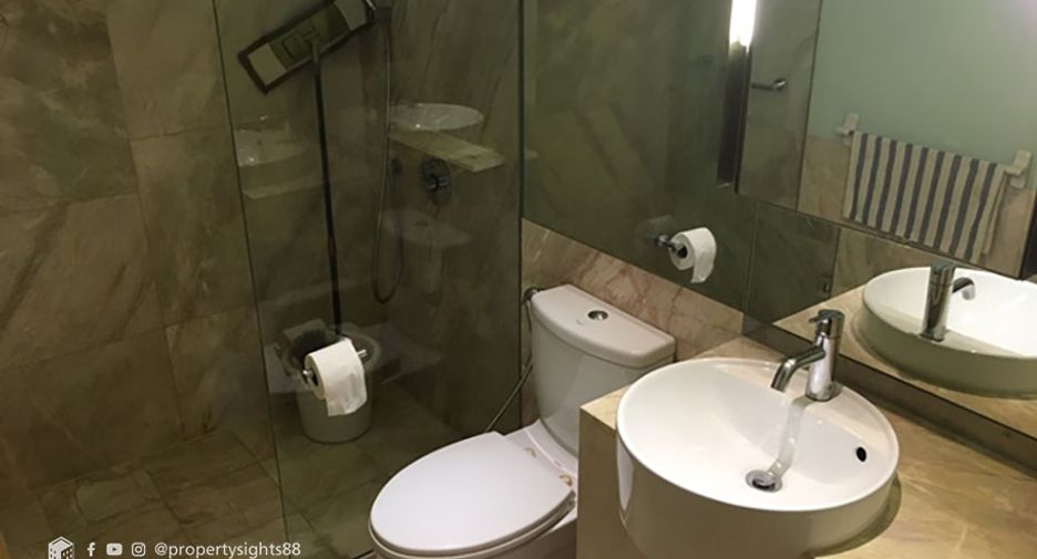 ขาย 2 ห้องนอน คอนโด ใน สาทร, กรุงเทพฯ