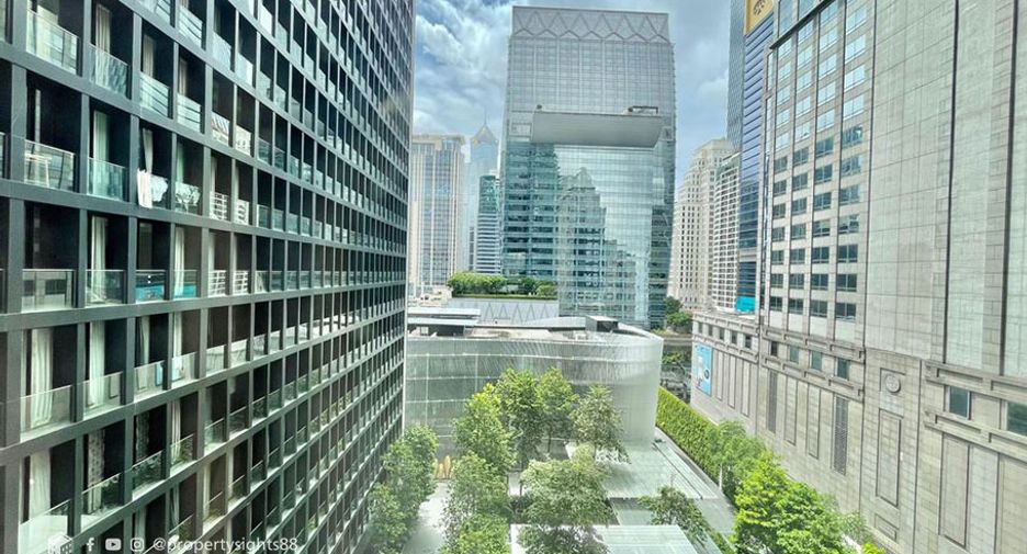 Wohnung zur Miete mit 2 Zimmer in Pathum Wan, Bangkok