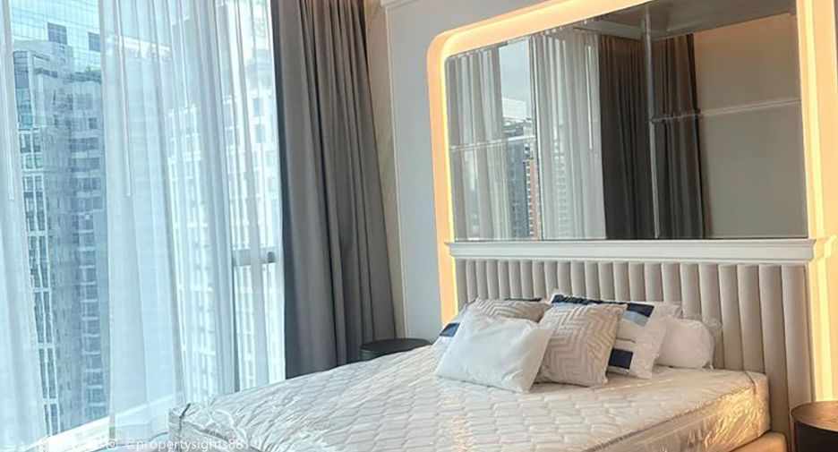 For rent 2 bedrooms condo in Khlong Toei, Bangkok