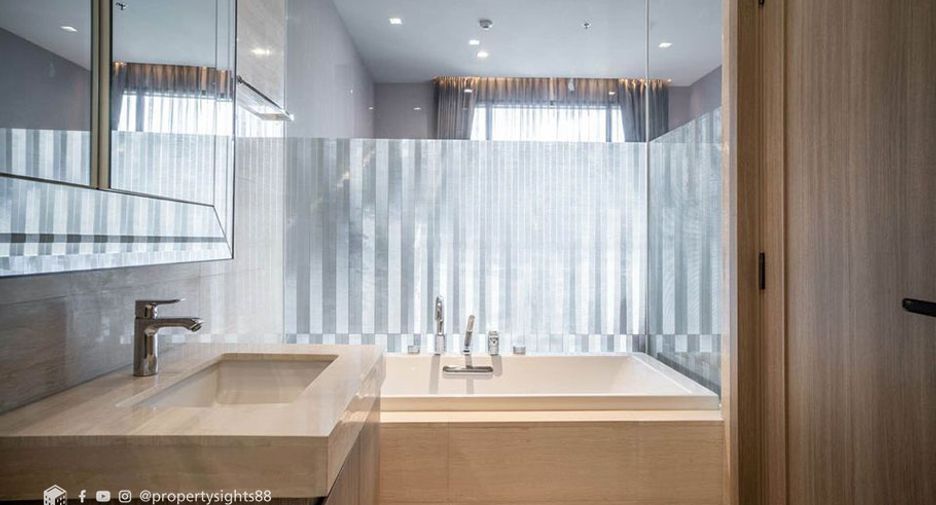 For rent 1 Beds condo in Khlong Toei, Bangkok