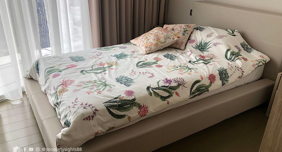 Wohnung zur Miete mit 2 Zimmer in Pathum Wan, Bangkok