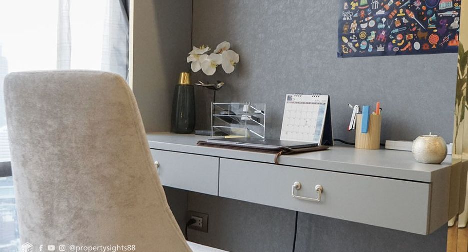 For rent 1 bed condo in Sathon, Bangkok