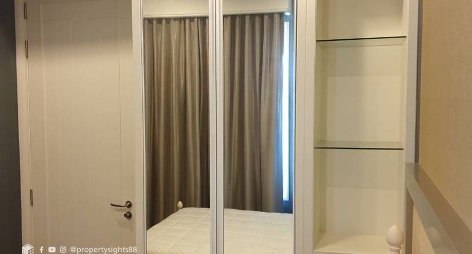 À louer 2 chambres condo à Pathum Wan, Bangkok