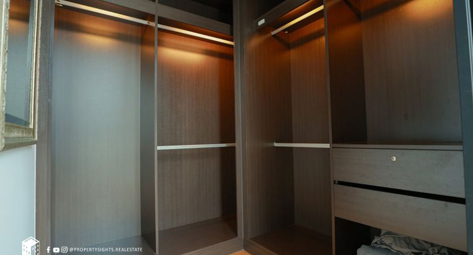 For rent 3 ベッドルーム condo in Khlong Toei, Bangkok
