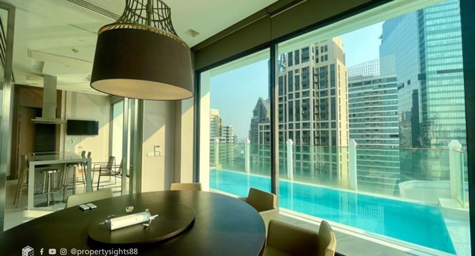 À louer 3 chambres condo à Watthana, Bangkok